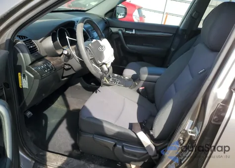 2012 Kia Sorento Base из США, поврежденный, VIN 5XYKT3A62CG303008